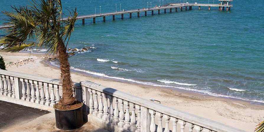 Hotel_Alba_Burgas_head_1.jpg