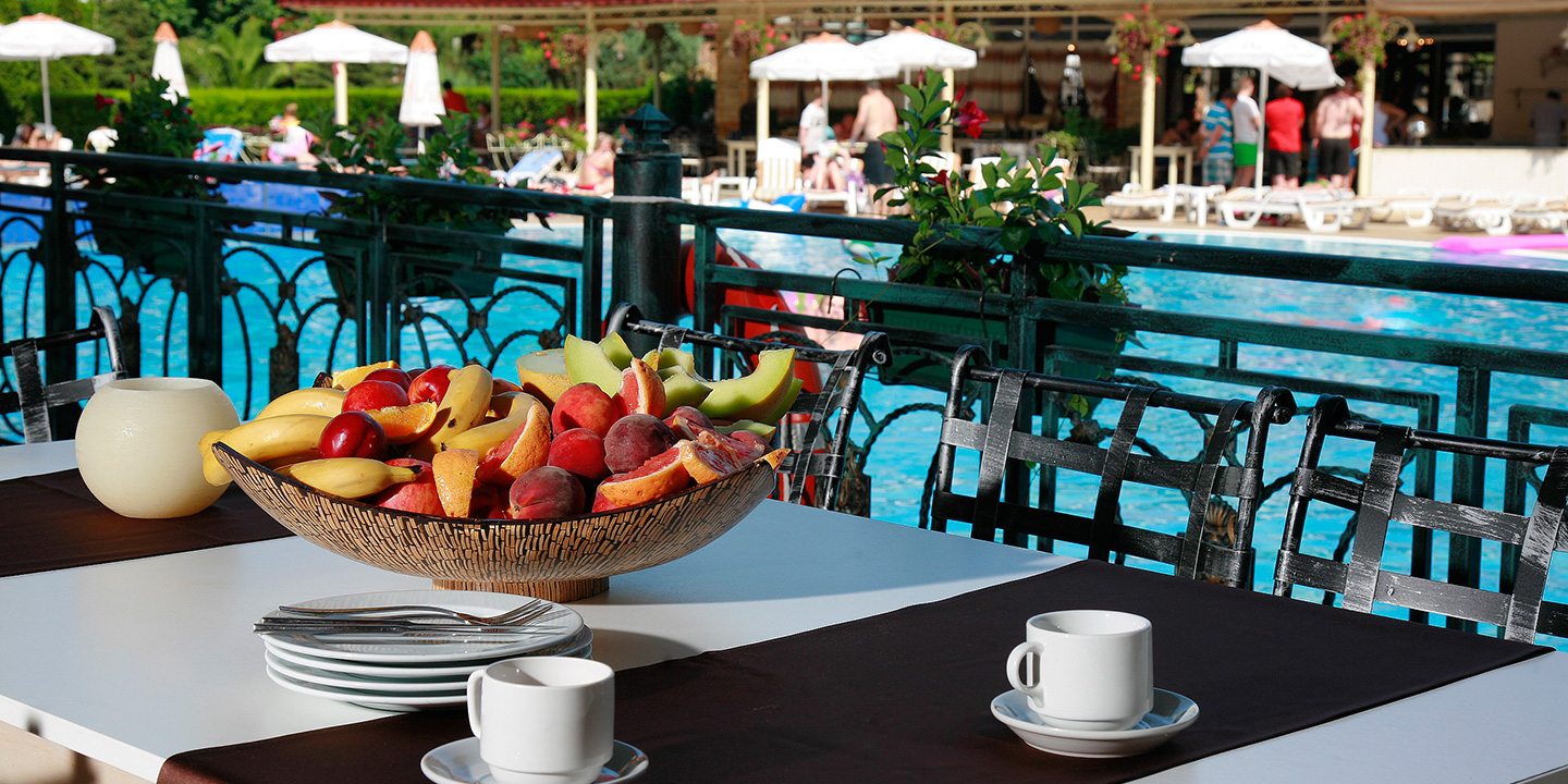 Hotel_Alba_Main_restaurant_head_1_1.jpg